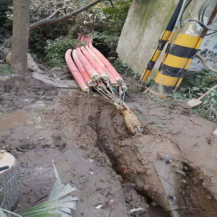 黎平拖拉管